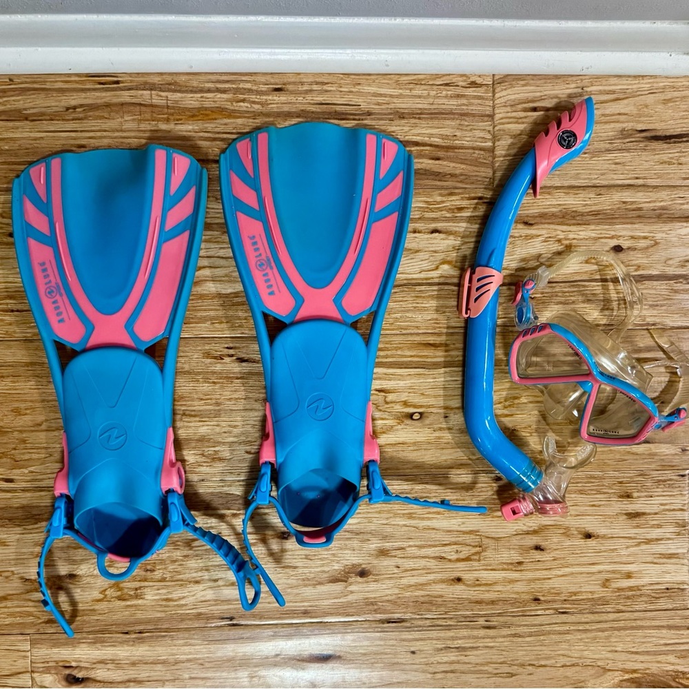 Blue and Pink Kids Snorkel Set